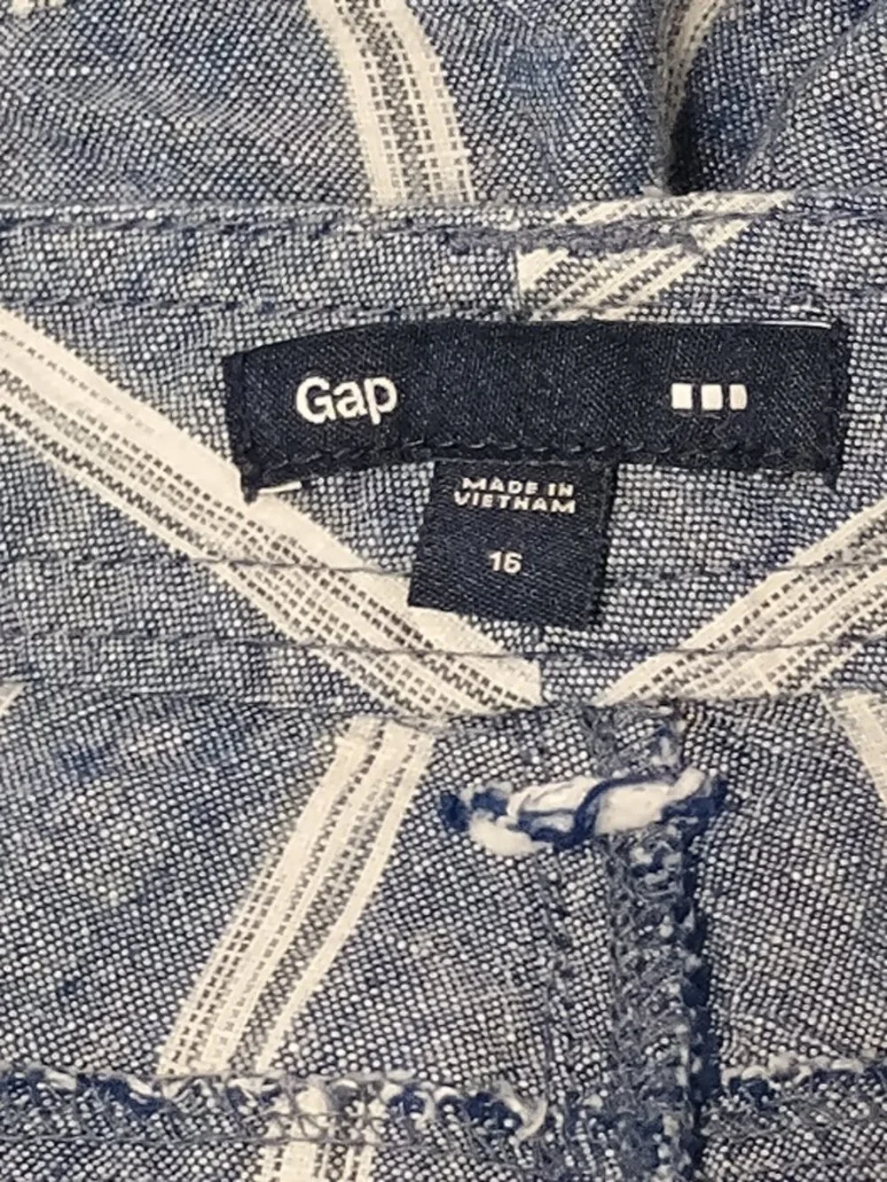 Gap Women’s Size 16 Blue White Striped Linen Cotton Shorts Cuffed Hem Casual